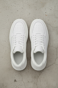 Height-increasing Sneakers