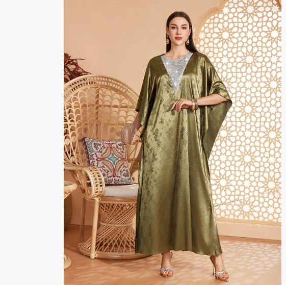 Long, form-fitting Muslim dress